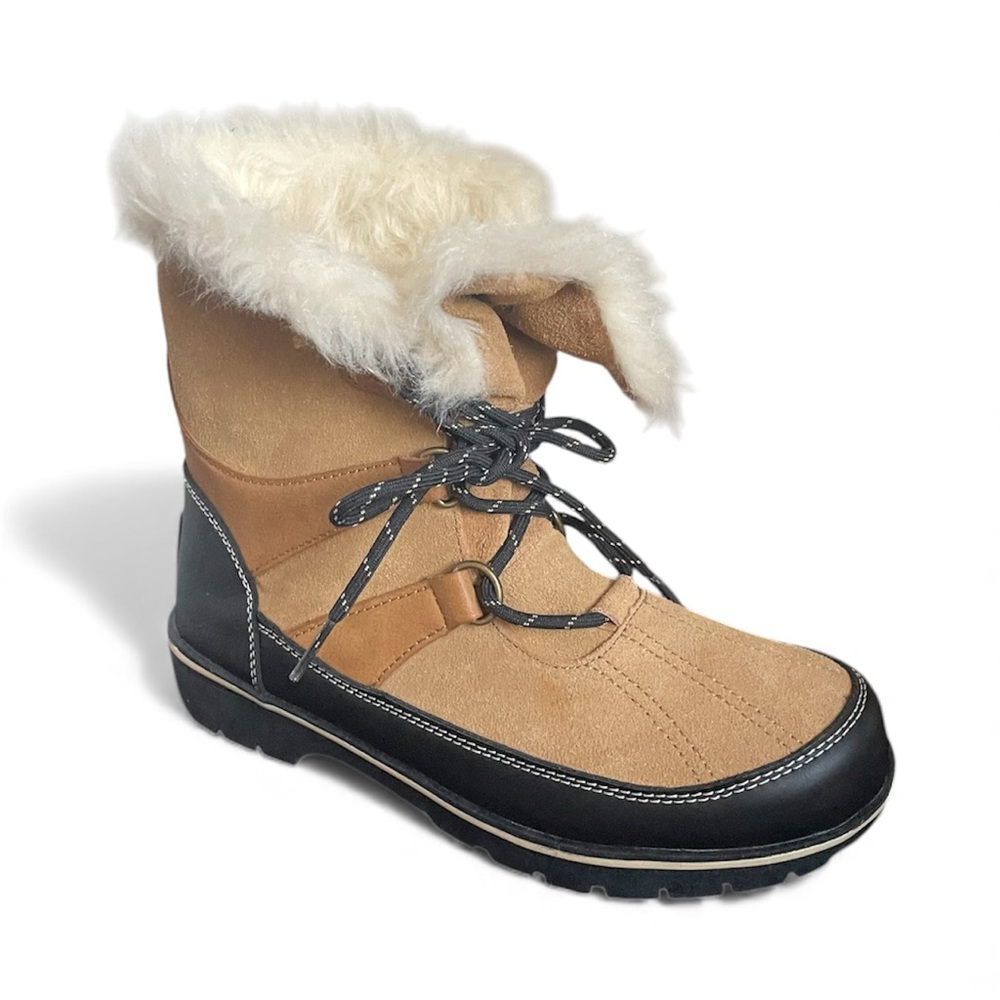 NWT - Champion C9 Suede Ankle Boots - Size 9